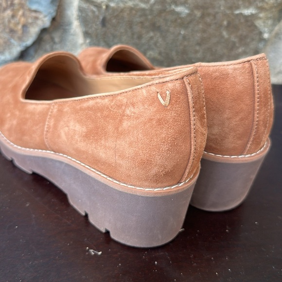 Vionic Women's 'Willa' Wedge Loafer in Toffee Tan/Brown Size - Picture 6 of 10